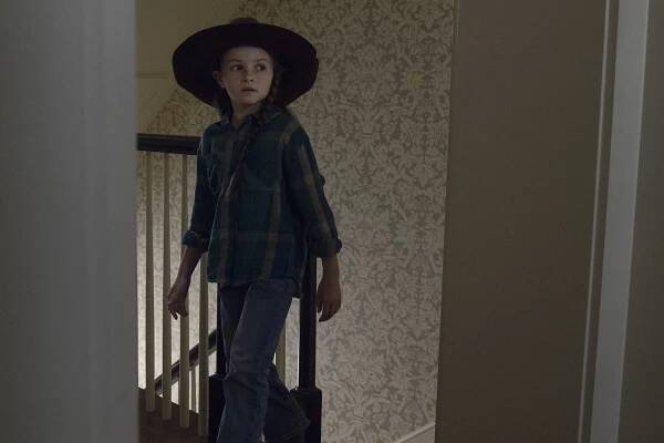 Živí mrtví - Kdo jste teď? - Z filmu - Cailey Fleming