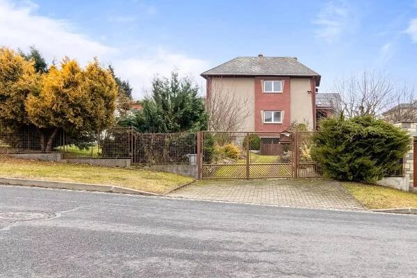 Prodej rodinného domu 228 m² s pozemkem 700 m² v Havlíčkově Brodě - EVROPA realitní kancelář