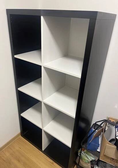 Ikea Kallax 2x4 včetně kovové podnože - Ostrava