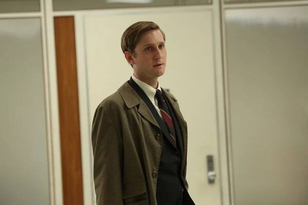 Šílenci z Manhattanu - Milovat a ctít - Z filmu - Aaron Staton