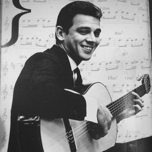 Carlos Lyra, Composer Who Brought Finesse to Bossa Nova, Dies at 90