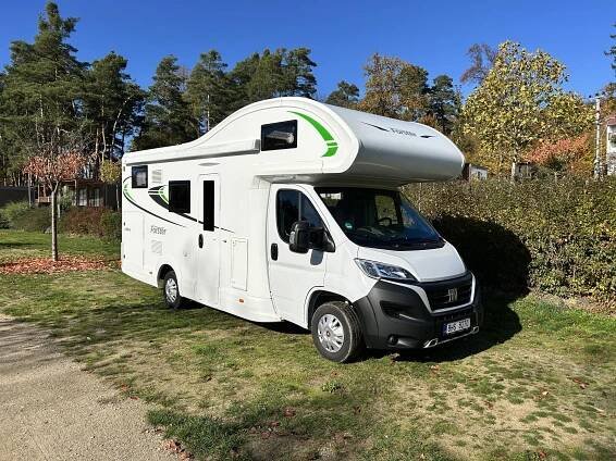 Zapůjčení obytného vozu Forster 699 HB, Ctidružice, Obytňáky-Znojmo.cz