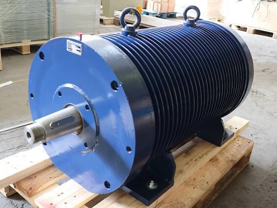 Large roller table motor frame size 295