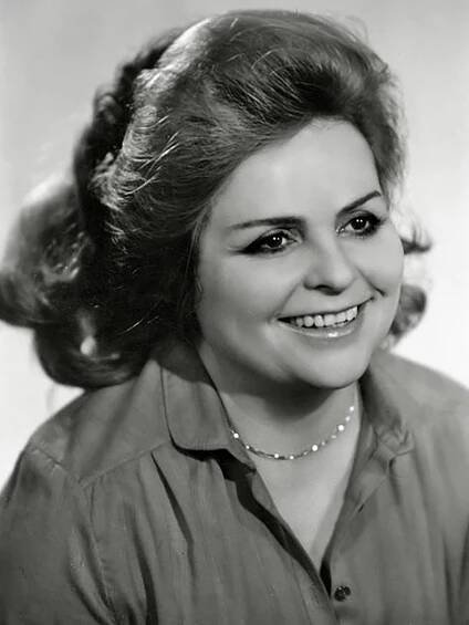 Naděžda Gajerová: *11.3.1928 – †8.1.2017, česká herečka
