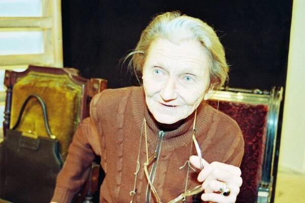 Kdo byla Valerie Kaplanová, neboli Bába Tutovka: Proč se proslavila až ve stáří?
