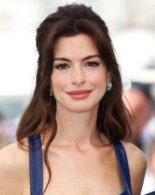 Anne Hathaway Discusses Roe v. Wade on Devil Wears Prada Anniversary: 'See You in the Fight'
