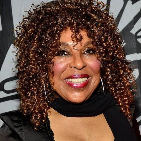 'Killing Me Softly' Singer Roberta Flack Dead at 88