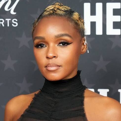 Janelle Monáe's Towering Topknot and Side Bangs Are the Real Stars of the NBA All-Star Game — See Photos