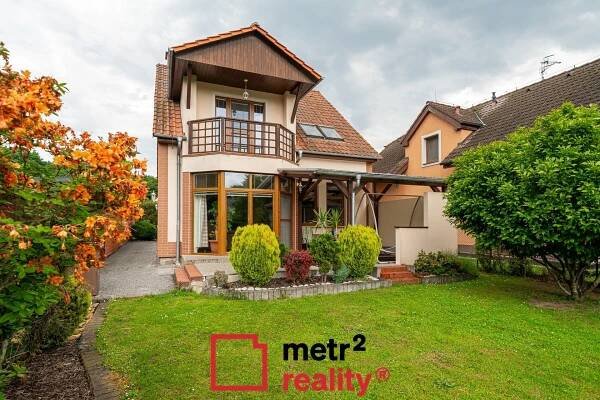Rodinný dům k pronájmu, Olomouc K hájence, 270 m² | Realitní kancelář metr2 reality Olomouc