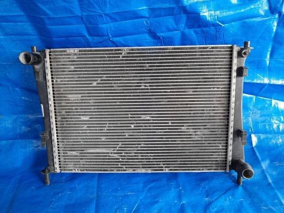 Chladič vody Ford Fusion 1,4 > mm-diely.sk