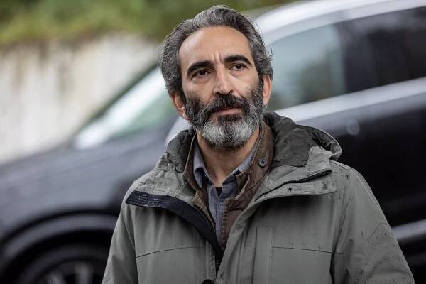 Adım Farah - Can Kırıkları (S02E10) (2023)