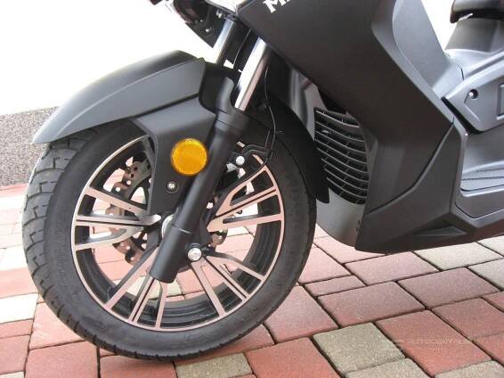 Maxon Optimus 125ccm 9PS - JS Autocentrum s.r.o.