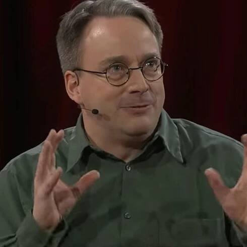 Linus Torvalds: Rust will go into Linux 6.1