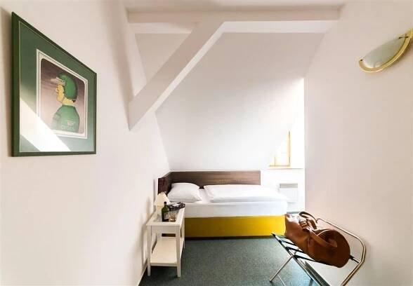 Znojmo - Hotel Clemar a penz. Austis *** | Jižní Morava - Česko 