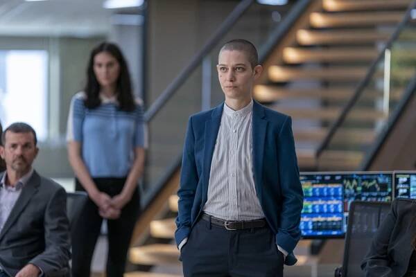 Miliardy - The Big Ugly - Z filmu - Asia Kate Dillon
