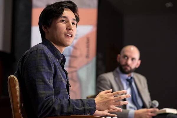 Nigel Wang - The Conference on World Affairs Presents: Lee Fang