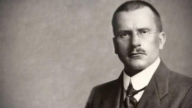 Carl Gustav Jung – zakladatel analytické psychologie. Co přinesl lidem?