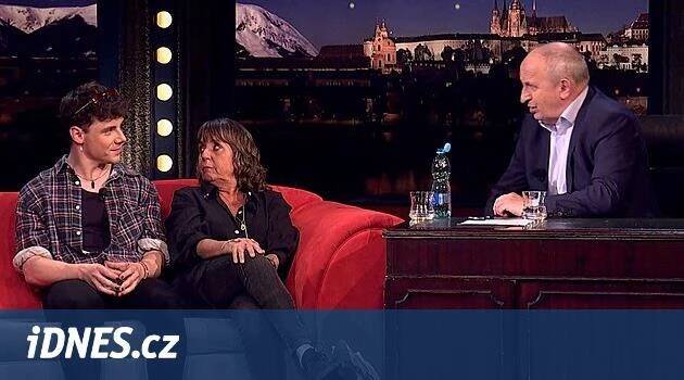 Syn Báry Hrzánové Antonín se pochlubil bravurní francouzštinou - iDNES.tv