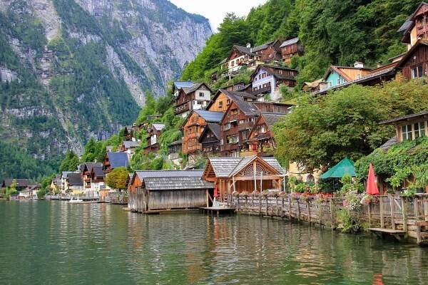 Hallstatt Austria - Hallstätter Lake @Jürgen Reichenpfader