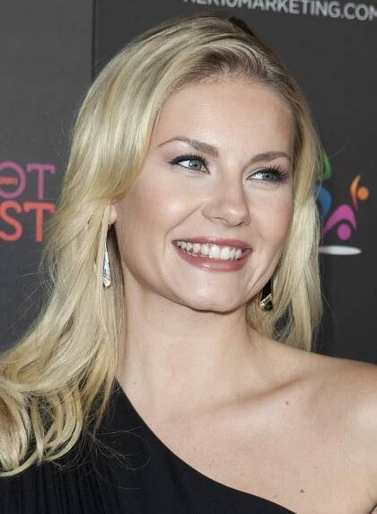 Elisha Cuthbert – Forehead, Nose, Smile, Cheek, Skin, Lip…