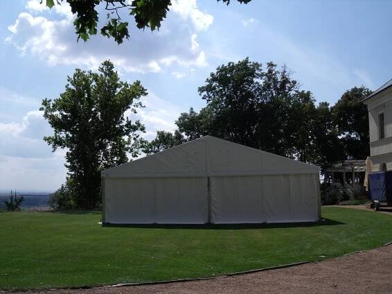 Pronájem párty stanů 10×15 m | Moravia Propag 