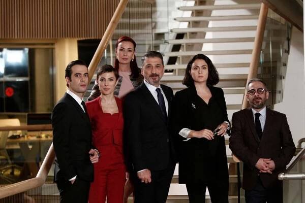 Cem Davran, Ceyda Düvenci - 8. Gün - Episode 1 - Z natáčení