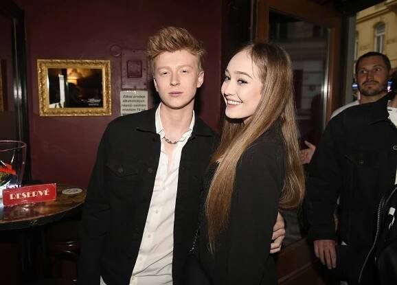 Adam Mišík má opět novou lásku: S touhle kráskou přežil karanténu