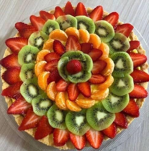 Pin by Creative Soul on Graduation Ideas | Fruit carving, Fruit tray designs, Fruit platter designs