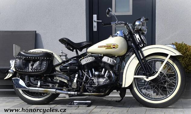 Harley-Davidson WLC 750 bílé SPZ (1950), 498.000 Kč
