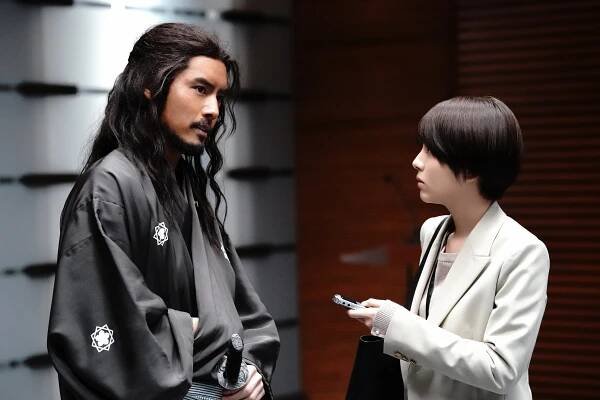 Mošimo Tokugawa Iejasu ga sóri daidžin ni nattara - Z filmu - Eidži Akaso, Minami Hamabe