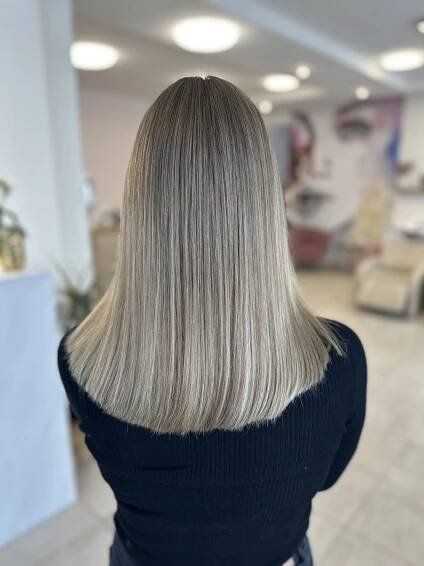 Balayage 9 - GLAM - Naše práce