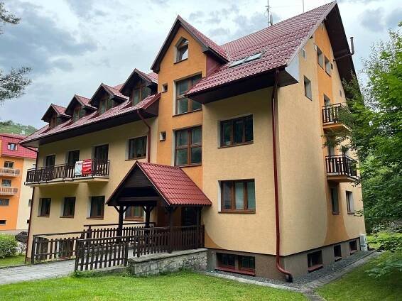 Objekt ve kterém je umístěn apartmán - pronájem Lipová-lázně - Horní Lipová - zvětšit
