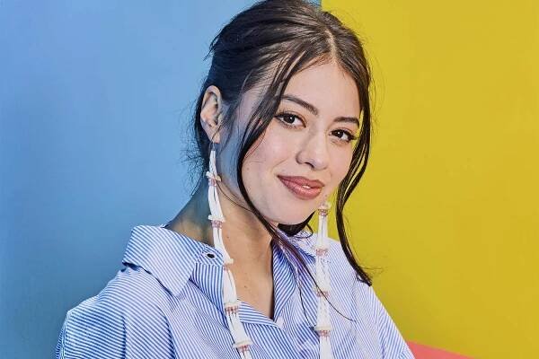 'Prey' star Amber Midthunder shuts down film's haters