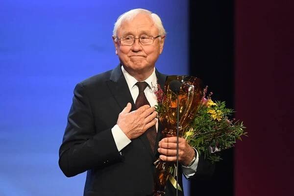 Málokdo tuší, proč se Jaroslav Satoranský vypařil z televize. Byla za tím tragická událost