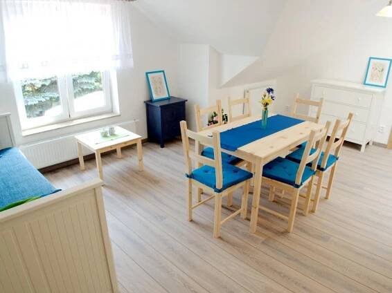 Apartmány Lhota Jídelní a obývací část apartmánu 2