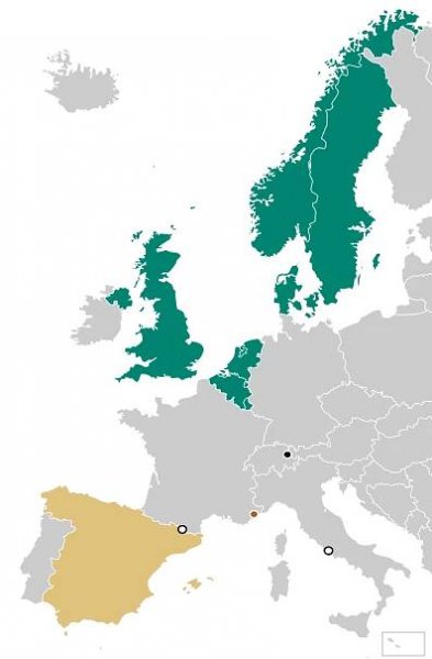Political Map of Europe with Monarchical states colour-coded