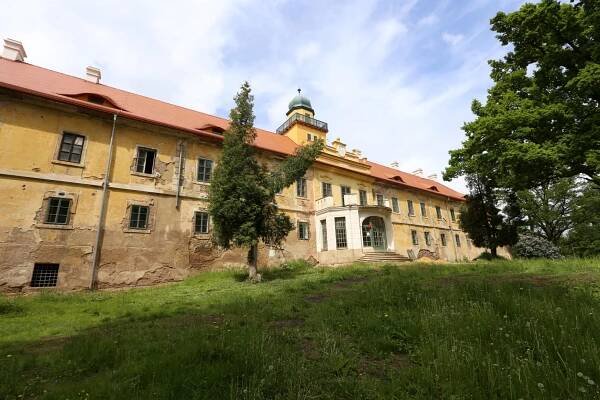 Zámek Štědrá - bbkult.net
