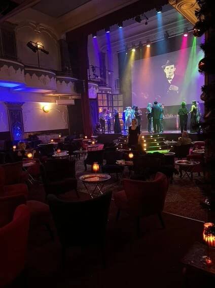 Royal Theatre & Club Chic foto 2