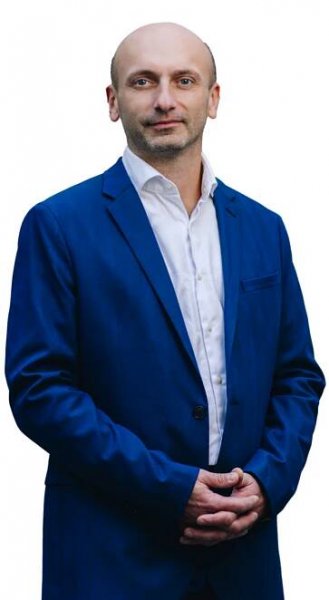 Realitní makléř - Miloš Dvořák