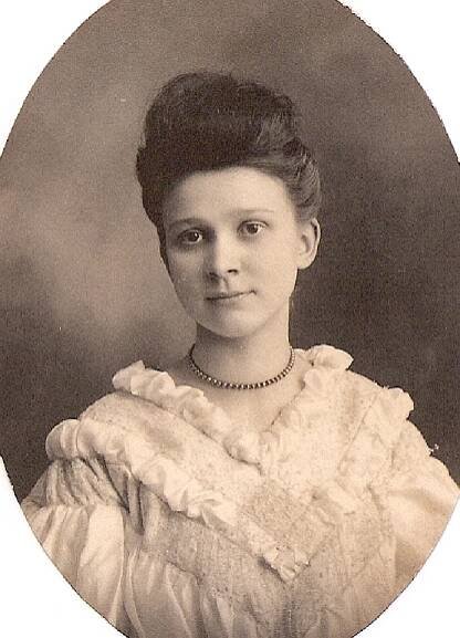[Bertha Gabel (Chenoweth) Keyes]