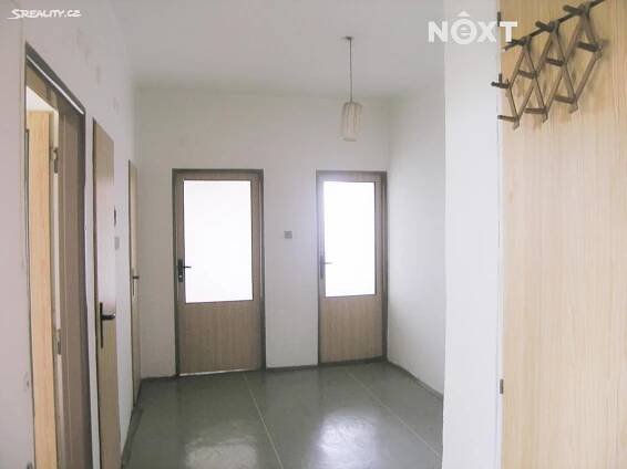 Prodej bytu 3+1 66 m², Chlumec nad Cidlinou - Chlumec nad Cidlinou IV, okres Hradec Králové