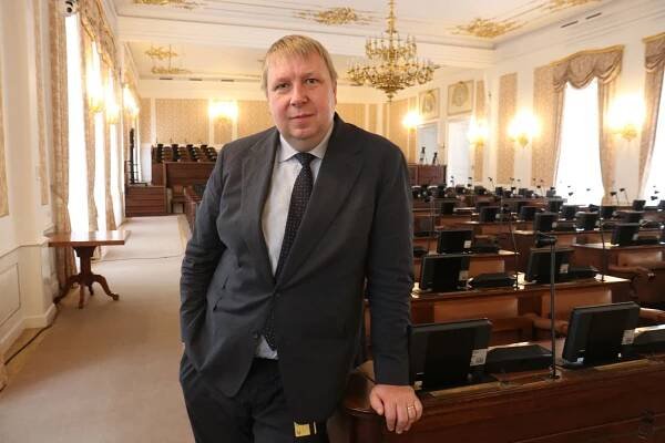Pro Babiše nepracuji. A věřím, že je možná vláda ANO s ODS, tvrdí poslanec Juchelka
