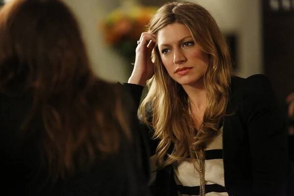 Mistresses - I'll Be Watching You - Z filmu - Jes Macallan
