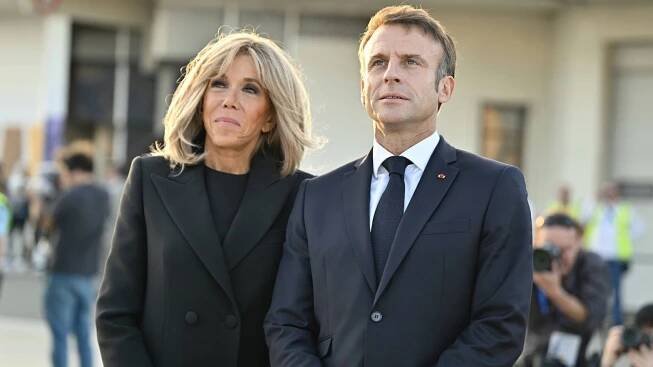 Emmanuel Macron (46) a jeho žena Brigitte (70): Velká láska se skandálním začátkem a obrovský věkový rozdíl
