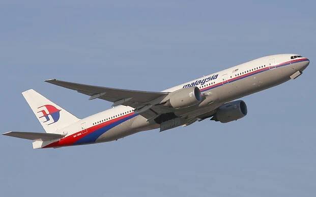 Soubor:Malaysia Airlines Boeing 777-200ER Wedelstaedt.jpg – Wikipedie