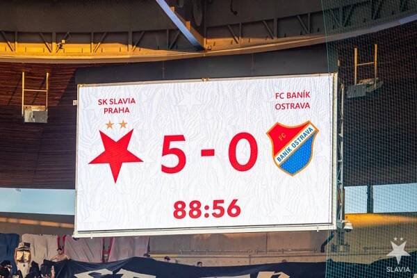 Největší stadion v ČR má nové velkoplošné displeje Hisense