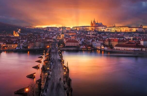 Večerní Praha - Jakub Škyta
