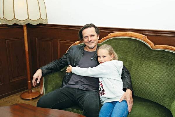 Dcery mě naučily nakládat s časem. Dřív jsem byl strašně rozevlátý, vstával jsem nejdřív v deset.  Moje zdraví, Silvie Anezka Matic