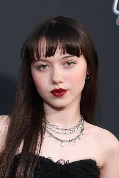 Violet McGraw herečka