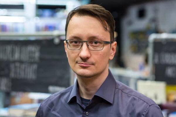 Jozef Karika: Nemyslím si, že Trhlina je čistokrvná žánrovka